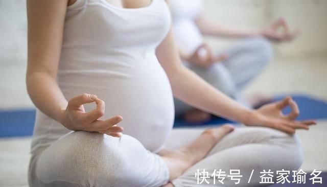 二胎|高龄孕妇不听劝阻,一心生二胎,艰难生子后,家人感慨不如不生