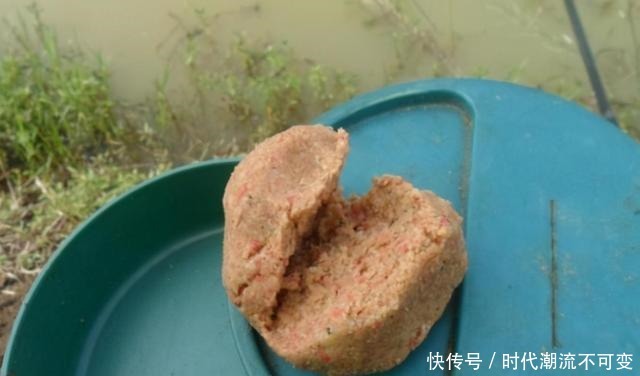 立冬过后，拉饵只要按我说的用，就连老钓手也得双手称赞！