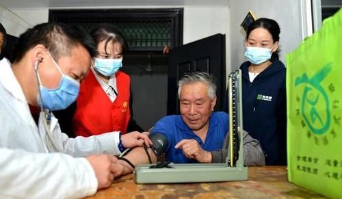  疾病|高血压患者要谨防心脑血管疾病发作？医生提醒，要记住这5点