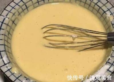 这早餐比面包省事,不揉面,不发面,搅一搅,上锅蒸熟就能吃