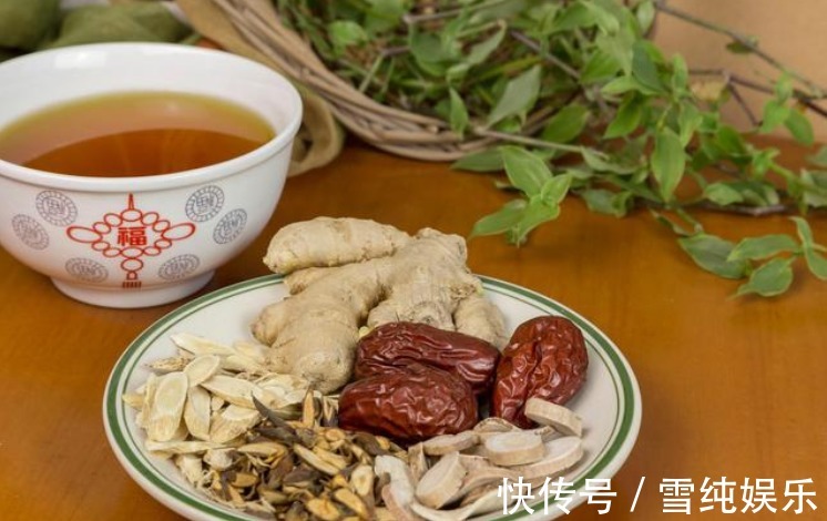 黄芪|今天才知道,黄芪不能随便泡水喝,为了健康,牢记3点,别再犯错