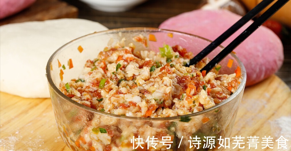自己调的肉馅,总是不香不嫩不油润原来忽略了关键的2味料!