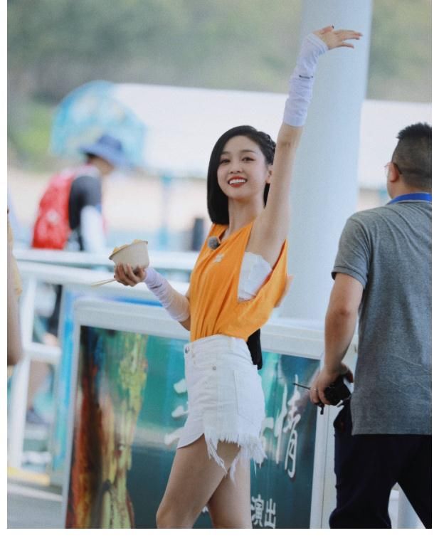 節目組|《奔跑吧9》即將收官，下期迎來三位當紅大咖，女神顏值不輸baby