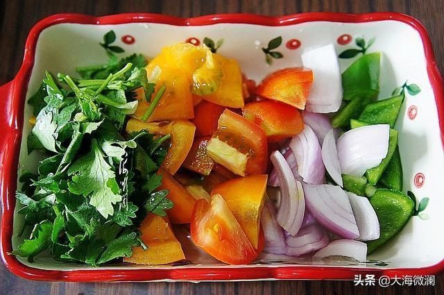 晚餐就这一盘菜,随手发个朋友圈,收到无数赞,网友:真自律