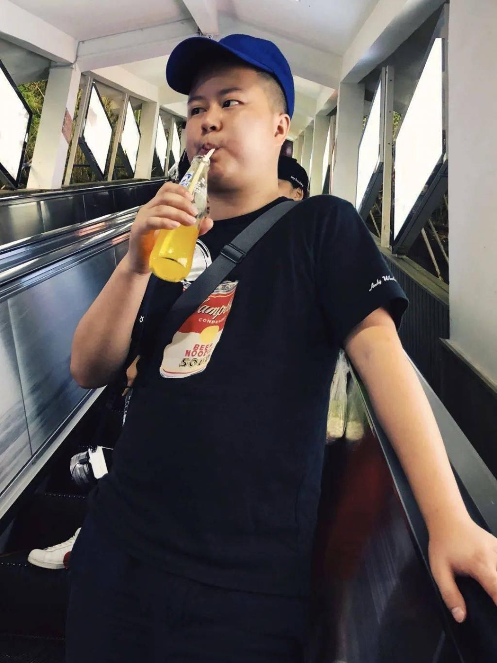  两箱寿司|当一个厨子去讲脱口秀，连舞台都变得好笑