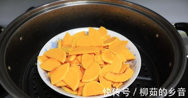 香甜却不腥的黑鳕鱼南瓜糊,学会就想吃,一吃就会做!