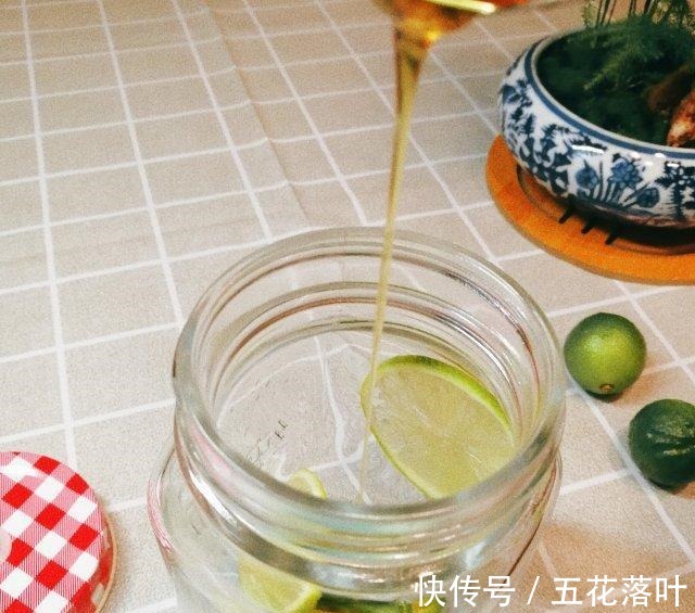 雪碧|青柠雪碧冰饮，喝一口透心凉！