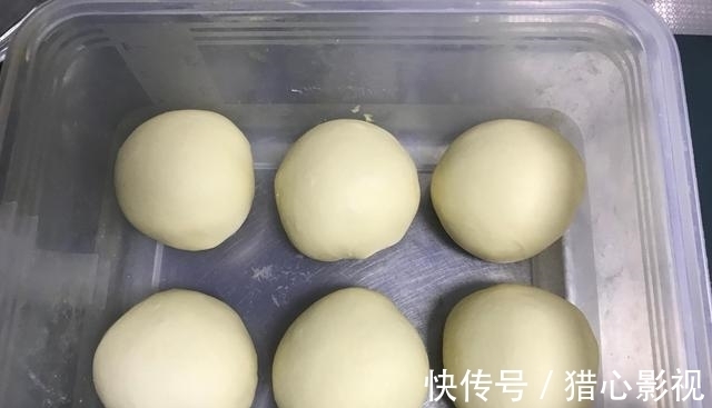面包|一定要尝试的面包配方,一次发酵,外酥里软,放3天不硬,特解馋