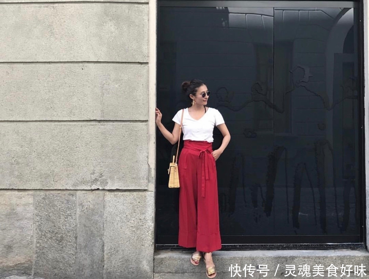 开春时髦精都在穿什么裤子?18套精致时髦搭配告诉你!