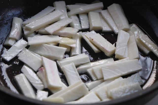 失眠|夜里总失眠试试这菜,静心养神,改善睡眠,让人一觉睡到自然醒