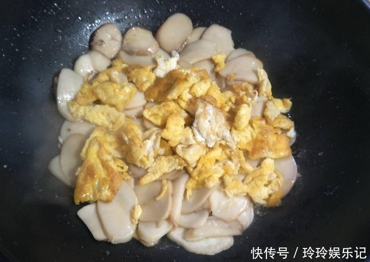 天然的“清肠高手”找到了，每天炒一盘，排出毒素，肠道通畅了