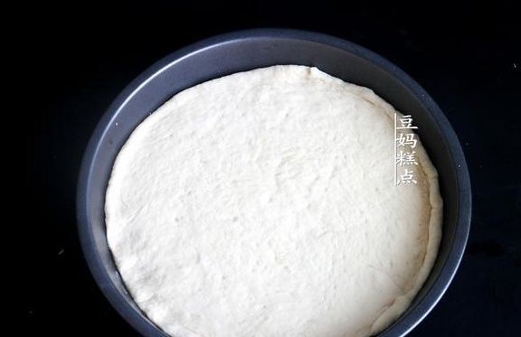 面饼|孩子爱吃的，2款简易披萨，几分钟做一个，比买的放心
