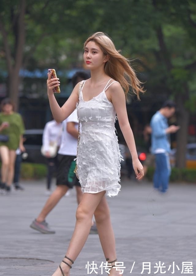 优雅|精美别致的连衣裙简洁大气,优雅的版型更显淑女气质