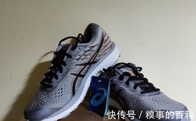 亚瑟士 几百块也能买到顶级脚感!这3款旗舰跑鞋都是高性价比,你识货吗!