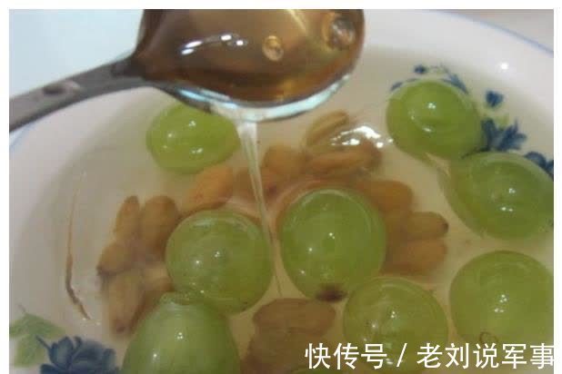 孩子|有3种东西父母少给孩子吃，可能容易损伤肠胃，加重孩子”积食“