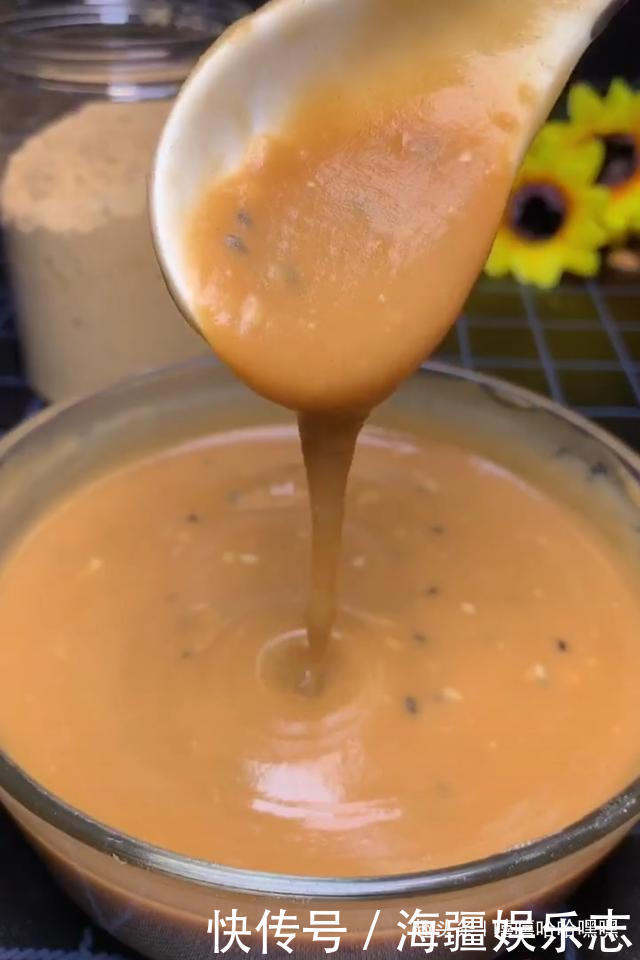  食之|即将消失的传统美食炒面粉，做法简单，食之方便，缅怀已逝的青春