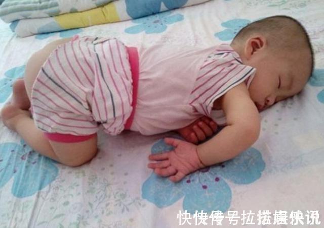 家长|孩子的“睡姿”暗示长大的性格如果是第二种,孩子将来情商高