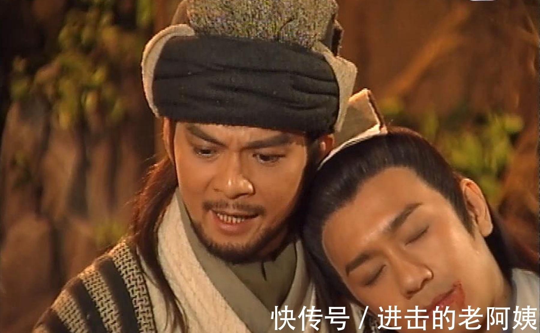 枯荣大师#天龙八部中,枯荣大师武功如何,是一僧二挂三老四绝外第一人吗?