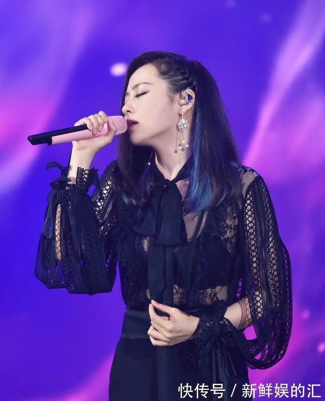 张妈妈|张靓颖:任正非花8千万买断一首歌请她唱,可她却一手好牌打稀烂