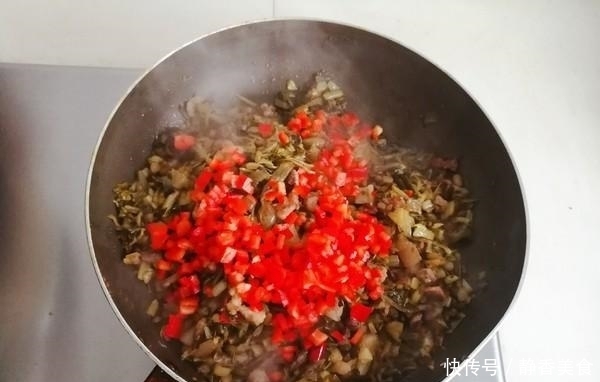 想吃|这种食物是催老剂,不少女性爱吃,医生劝你再想吃也要忍住