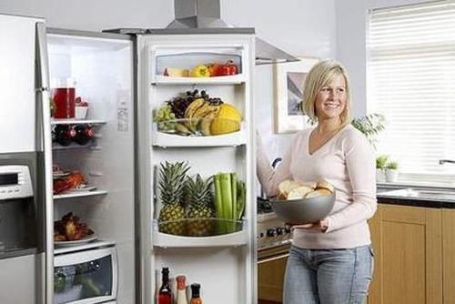 冰箱不是万能保鲜箱,里面的三种食物最好不要吃,快告诉家人