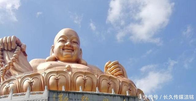 浙江被遗忘的寺庙：位于雪窦山上，有最大露天弥勒佛像，却无人知