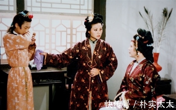 贾宝玉$红楼梦:赵姨娘真的是苦瓢子吗?她为啥能打动不缺钱的马道婆