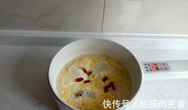 电压力锅|这4样厨房小家电,实用又便宜,越用越顺手!朋友见了都说档次高!