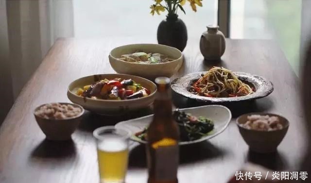 品相|吃相,暴露一个人的品相