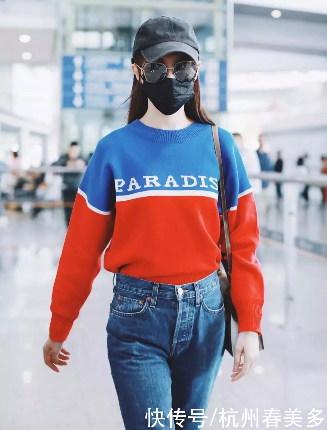 毛衣流行这么塞，修饰腿型还显高5cm