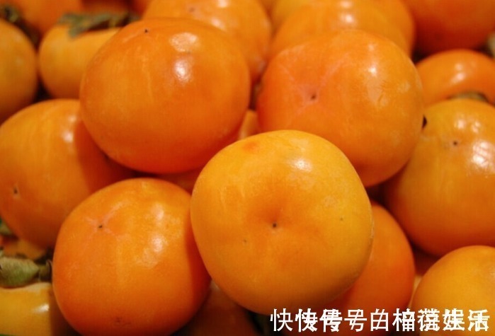 妊娠糖尿病|女性在怀孕期，有3种糖分高的水果尽量少吃，可能会损伤胎儿发育