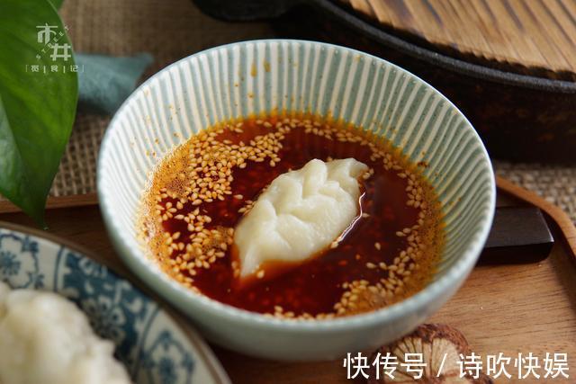 莲藕|秋天吃饺子,韭菜黄瓜都不如这个馅,5元一斤,现在吃正是季节