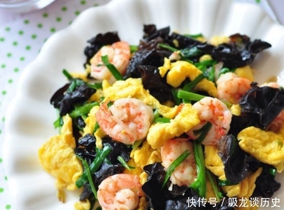 小炒|饭店不外传的小炒秘方 原来是这样炒的!煮了一桶米饭也不够下饭吃!