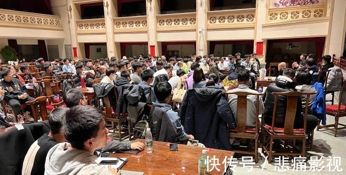 德云社高峰发文,晒出十年前学员演出节目单,以此鼓舞龙字科学员
