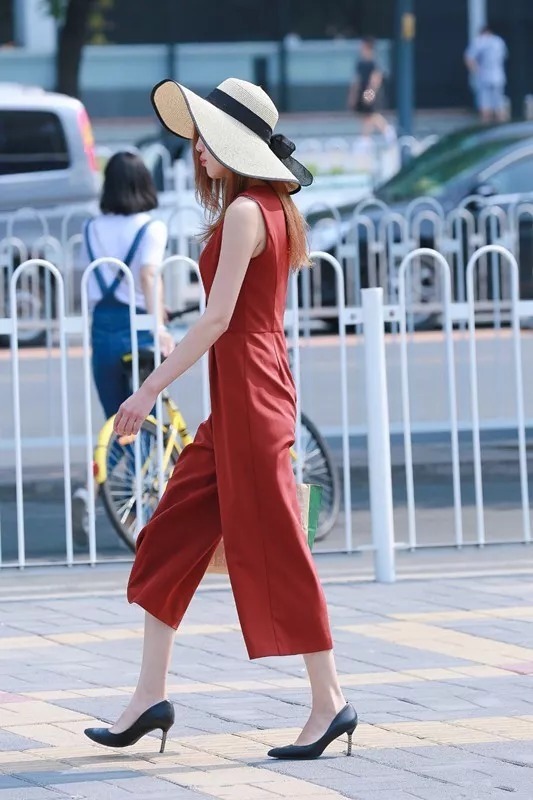 小女生穿搭高跟鞋,小清新又显得韵味十足