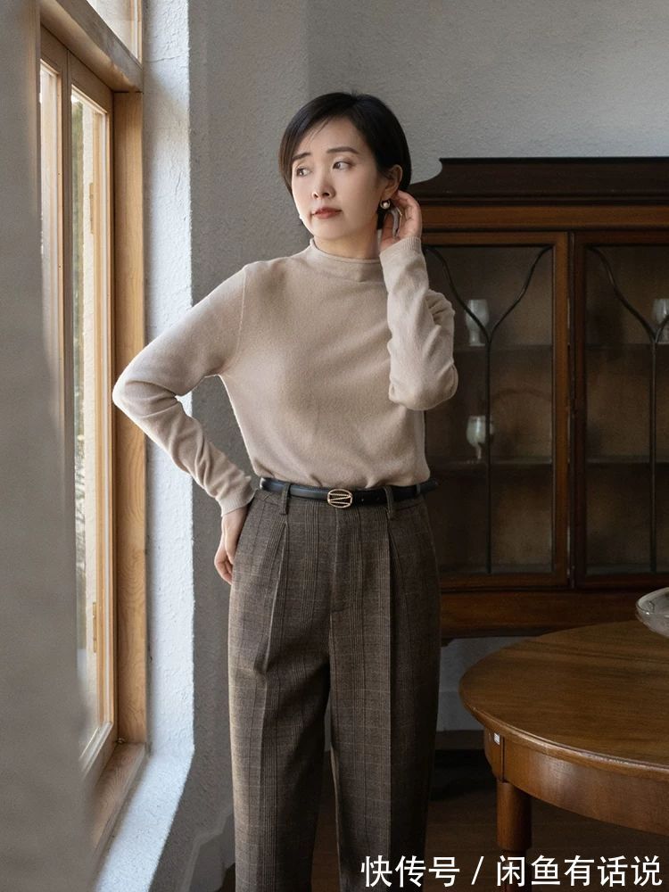 高腰线 冬天火了一种毛衣叫“卷边领”,优雅有女人味,外穿内搭都挺好看