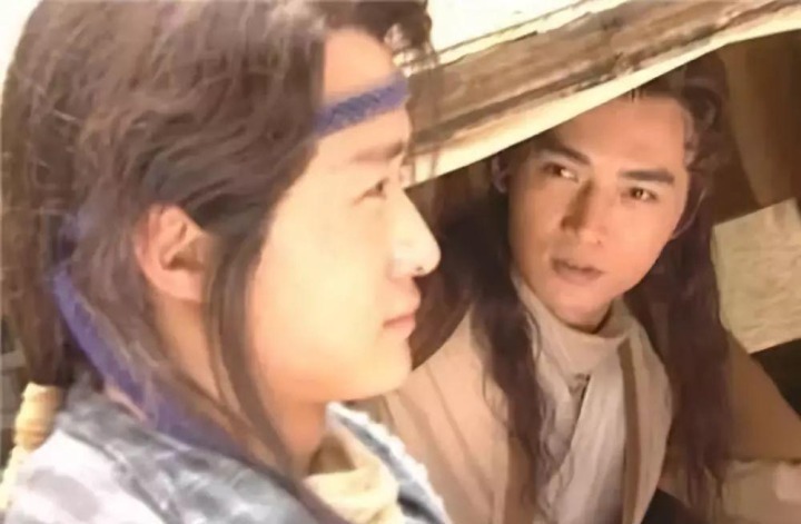 李寻欢!李寻欢身上到底有多少把飞刀?飞刀扔一个不就浪费一个吗?