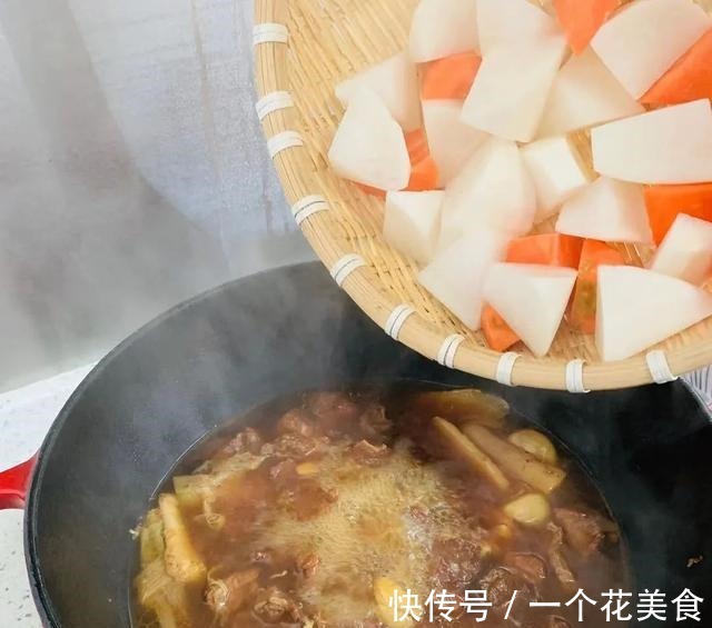 食牛腩|时光分两半,一半好消磨,一半食牛腩!