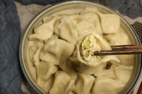 饺子|饺子馅想要鲜流油流汁?有人加鸡蛋,有人加油,其实都不全面