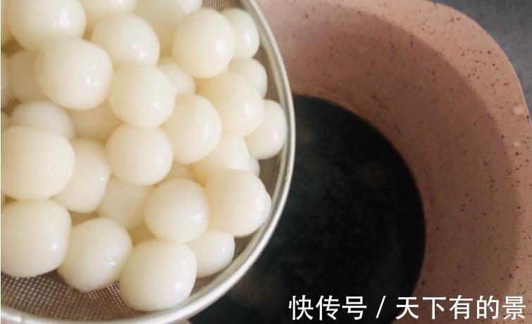 圆子|女人过了30岁，别亏待自己，这汤要常喝，气色红润显年轻