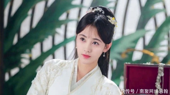 皇后|她与小姐同嫁皇帝,她逆袭成为皇后,成人生赢家