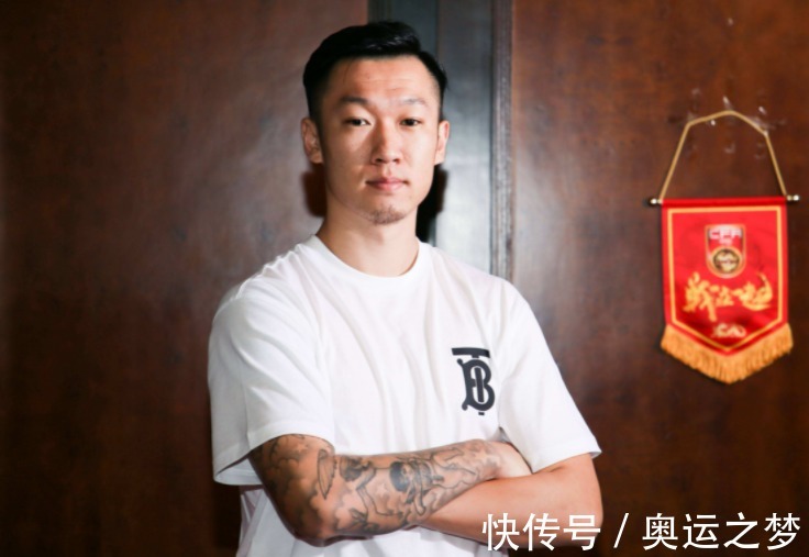 国足|自徐新后国足新星有望自由身加盟上港,上港为何如此受欢迎