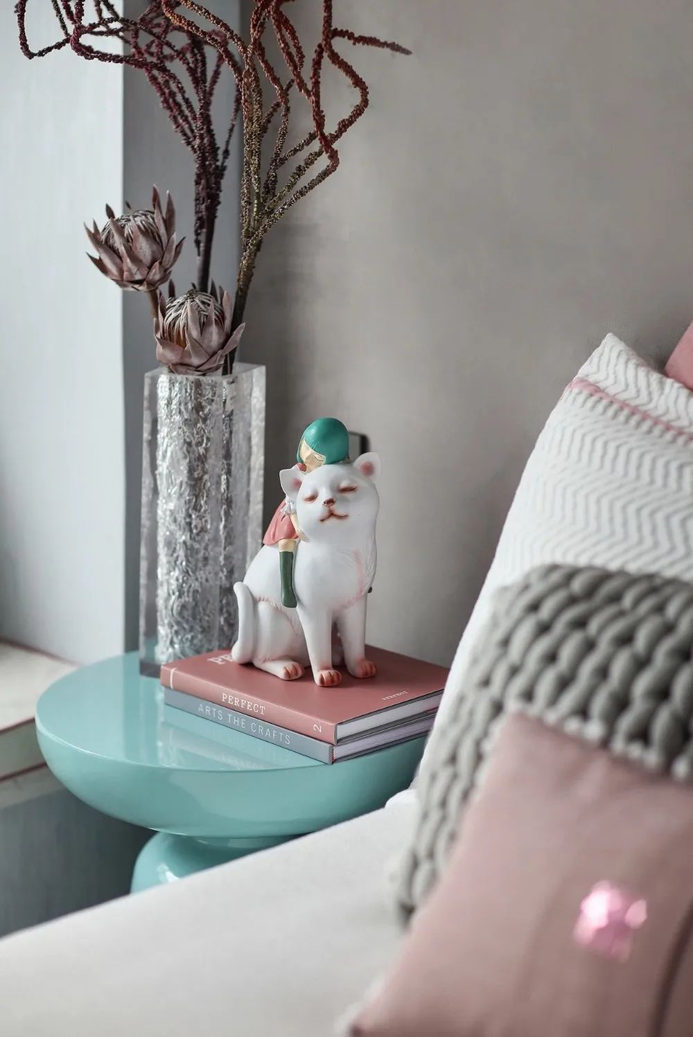 优雅|轻奢风质感+北欧风配色，让94㎡的房子，装出华丽高级的浪漫