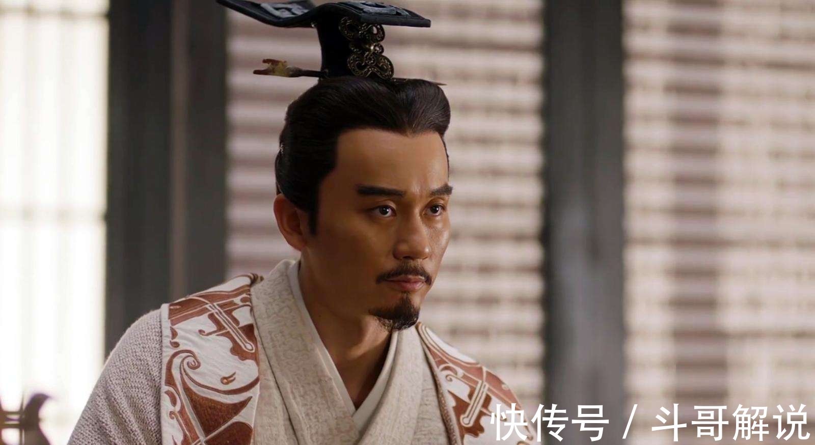 曹丕|曹植和甄宓之间到底有没有不可言说的关系？曹植十三个字自证清白