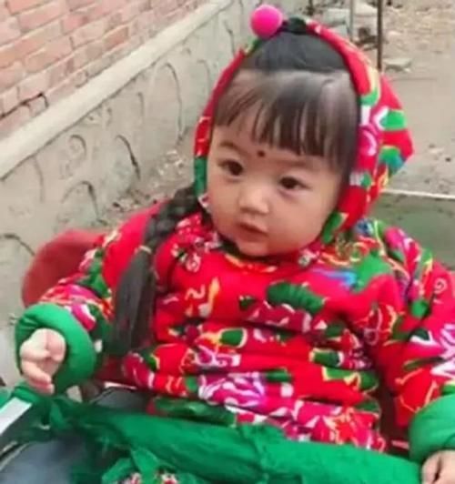 宝妈|6岁女儿送去奶奶家,两个月后再见女儿时,宝妈心疼宝爸笑弯了腰