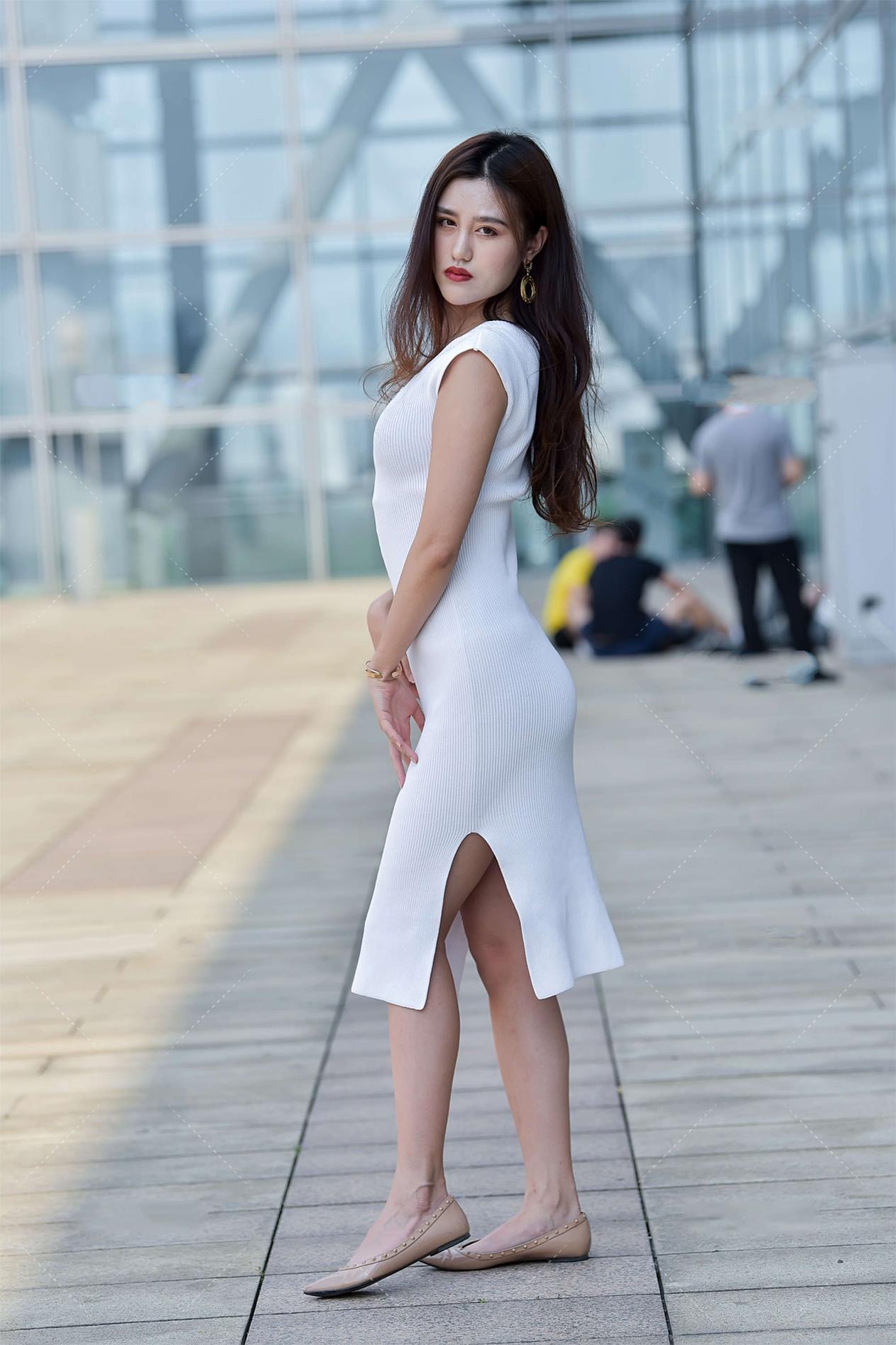 优雅|优雅又高贵的穿搭, 一条白色的裙子就可以