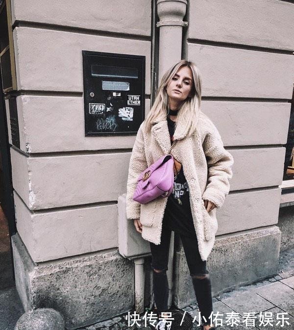 个子矮就别穿大衣了,今年流行的“羊羔绒”外套,时髦保暖又显高