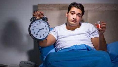 它是天然“助眠果”,睡前吃2粒,清心安神,让你睡得香