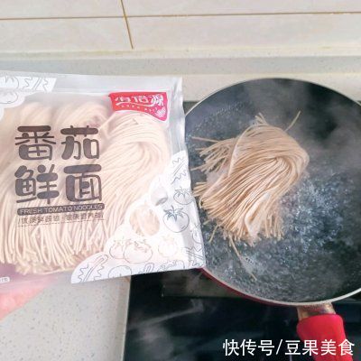 这是我吃过全宇宙最好吃的快手清汤面