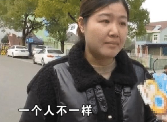 小顾|孩子突然厌恶去幼儿园,经常说“一个人”,家长蹲点拍视频后哭了